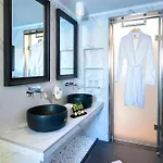 Hotel Karalis