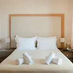 Karalis Hotel