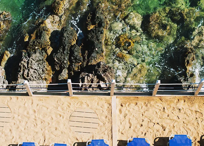 Karalis Hotel