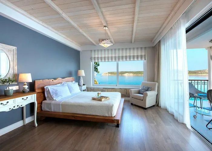 Karalis Hotel 3*